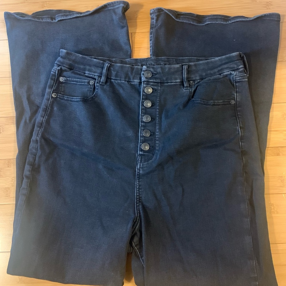 Black wide leg American Eagle jeans